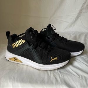 Puma Sneakers